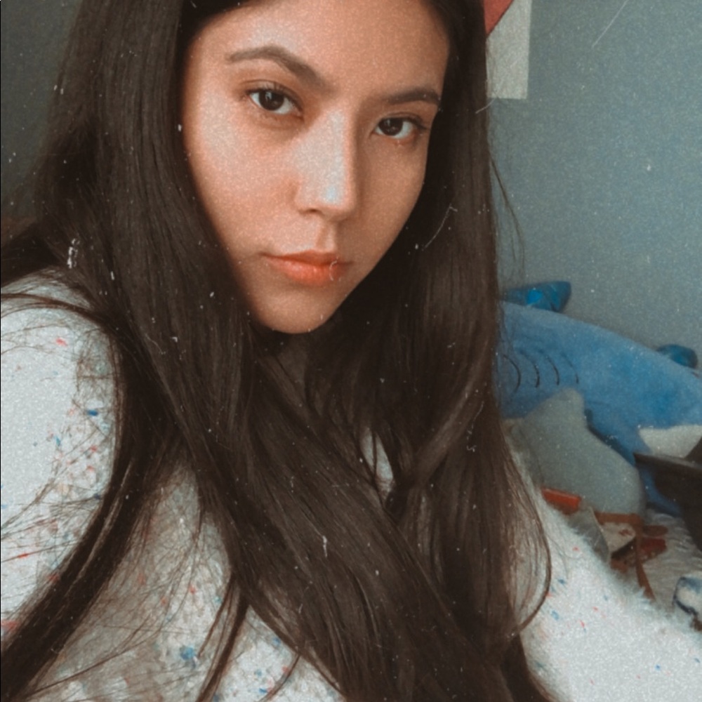 Meet your Posher, Iliana